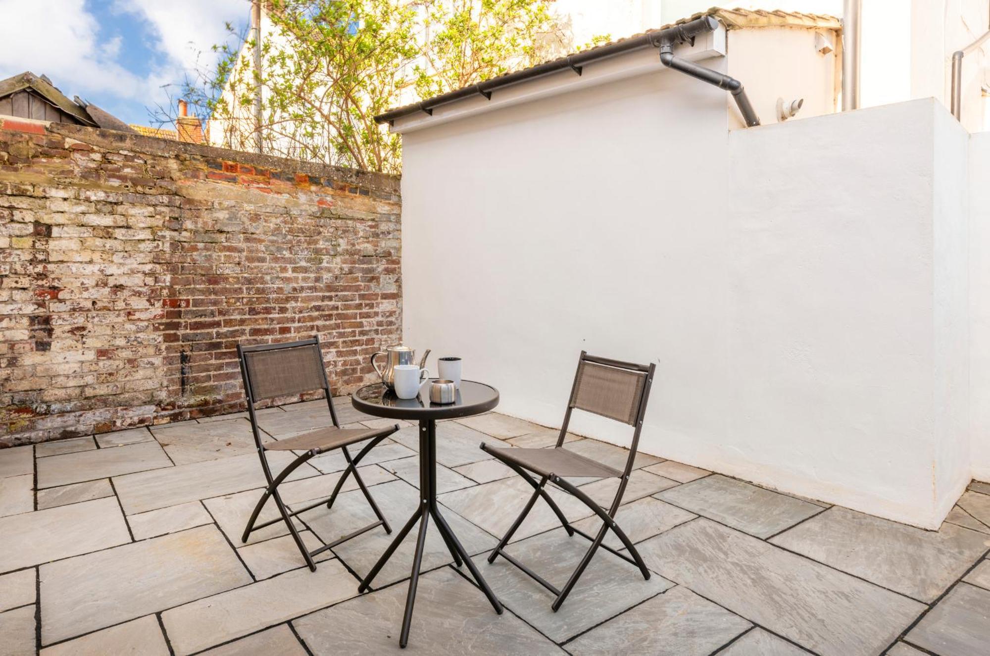 The Bakehouse Apartment Уърдинг Екстериор снимка